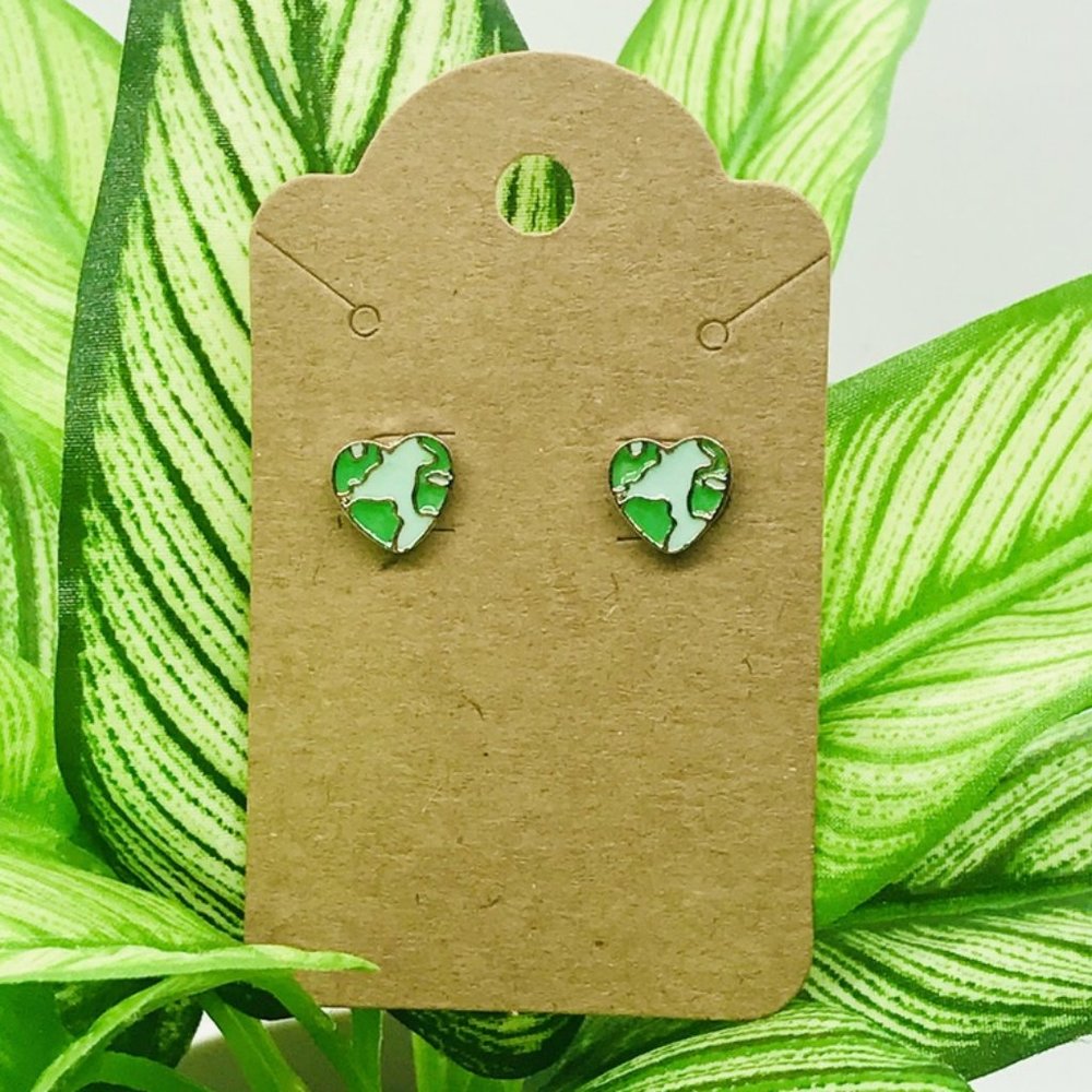 🍍5/$25🍍 Heart Shaped Earth Day Earrings